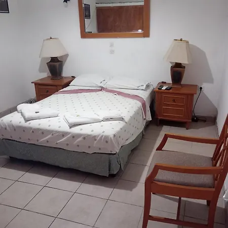 Rallis Village Παραλία Ακράτας